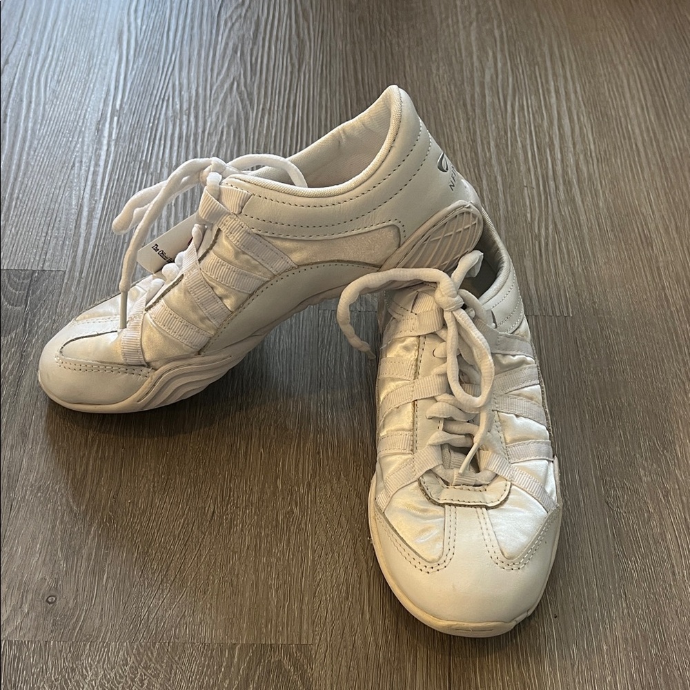 Nfinity Evolution Cheer Shoes - NWT